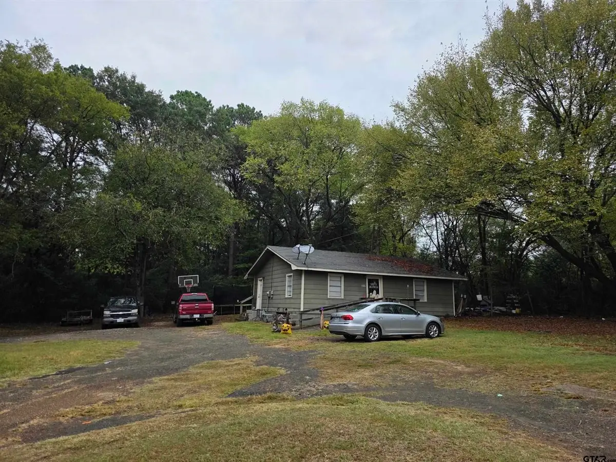 300 Walnut, Naples, TX 75568 - #1