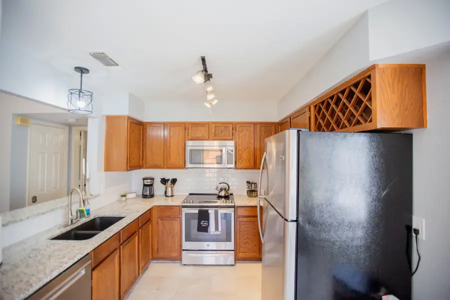 7428 Arbor Hill Drive, Fort Worth, TX 76120 - #3