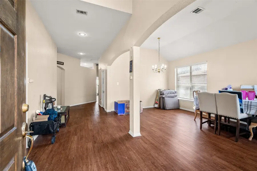 5645 Shadydell Drive, Fort Worth, TX 76135 - #2