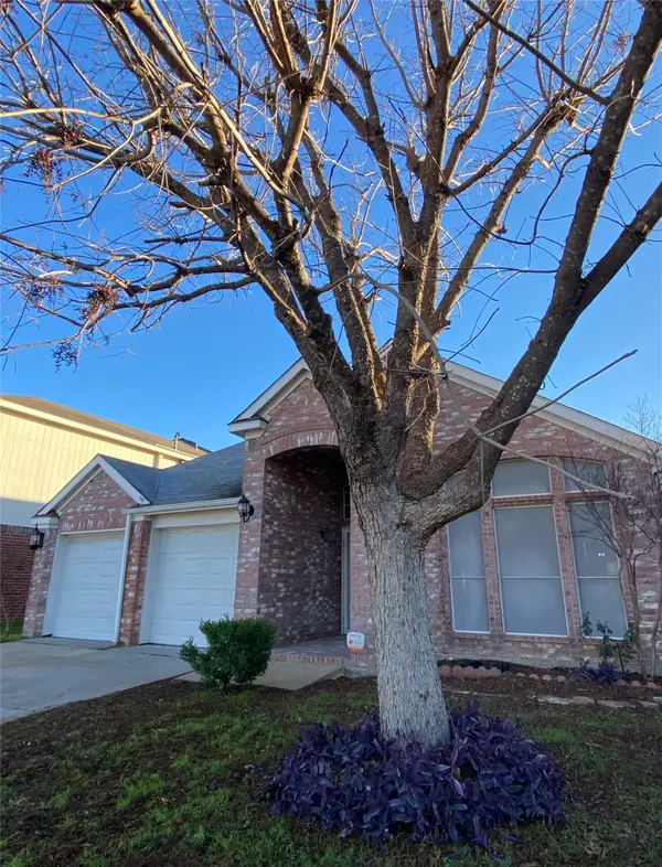 6804 Braeview Drive, Fort Worth, TX 76137