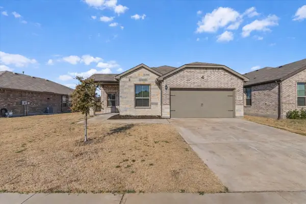 5456 Red Fern Lane, Fort Worth, TX 76179