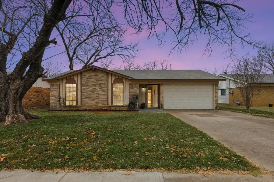 1739 Oak Lake, Irving, TX 75060 - #2