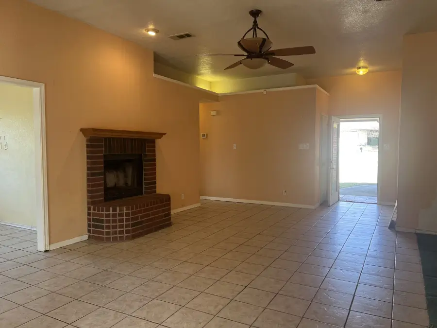 3908 Lakecliff Drive, Harker Heights, TX 76548 - #3