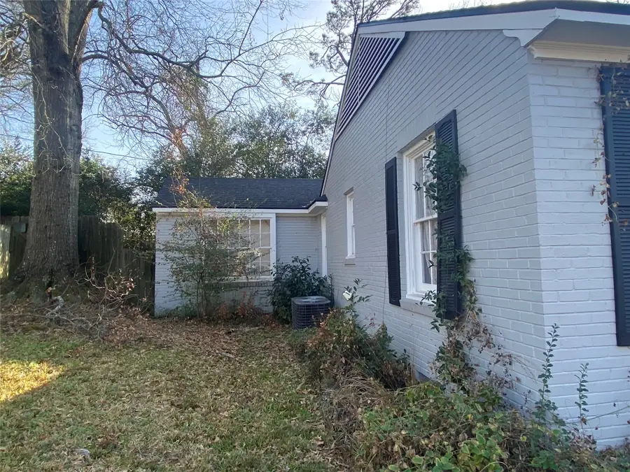 1 Wanda Court, Marshall, TX 75670 - #3