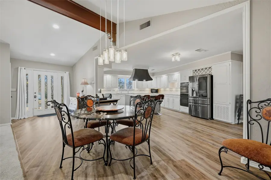 231 Cayuga Trail, Lake Kiowa, TX 76240 - #3