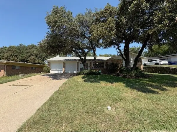 8270 Chapin Road, Fort Worth, TX 76116