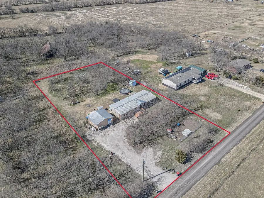5728 County Road 1091, Celeste, TX 75423 - #2