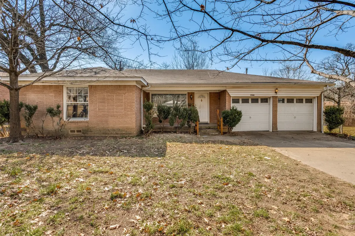 1706 Henderson Court, Irving, TX 75061 - #1