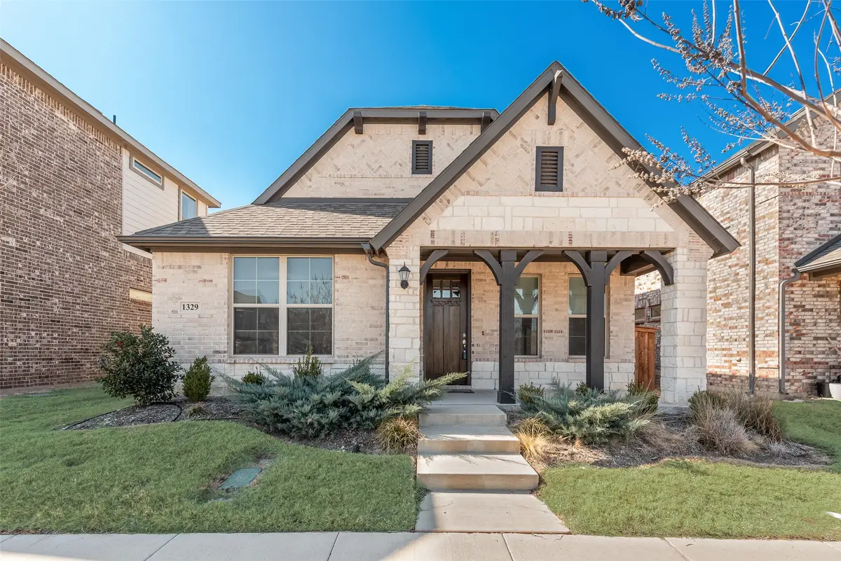 1329 Buckeye Trail, Garland, TX 75042 - #1