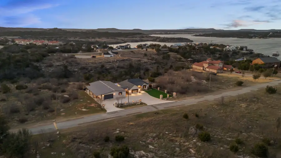 5013 Hell's Gate Loop, Possum Kingdom Lake, TX 76449 - #2