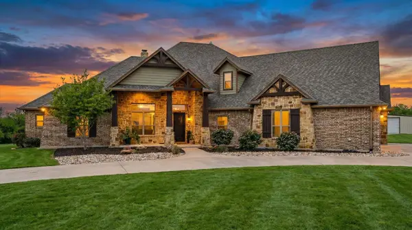 3512 Lakota Court, Granbury, TX 76048