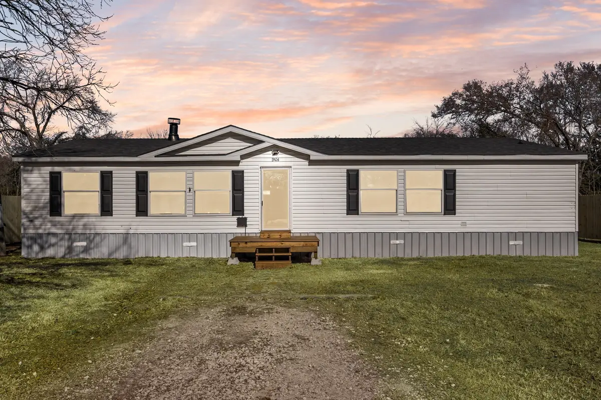 1906 Evelyn Street, Hawk Cove, TX 75474 - #1