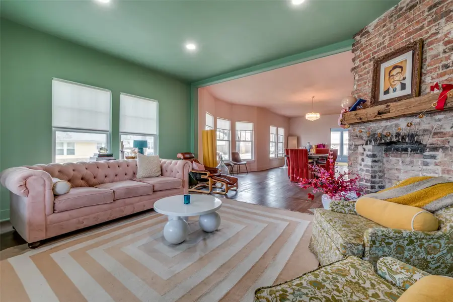 500 W 7th Street, Dallas, TX 75208 - #2