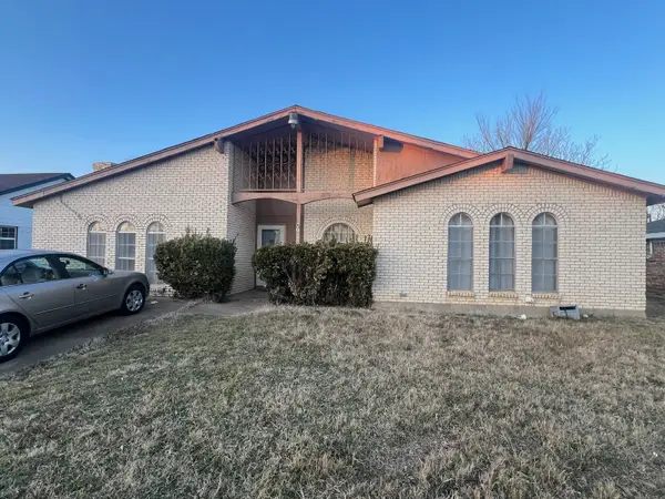 912 Kelley Drive, Everman, TX 76140