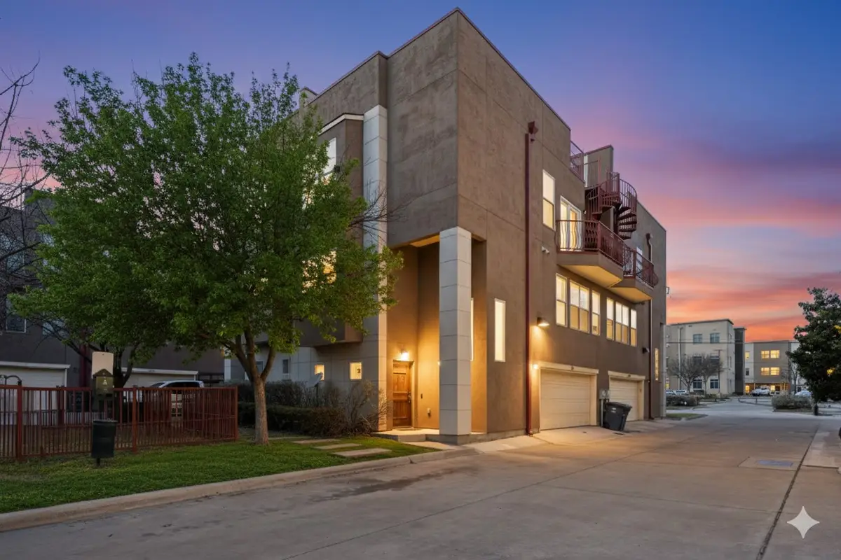 1511 Bluff Ridge Way, Dallas, TX 75206 - #1