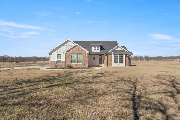 5172 Fm 1571, Lone Oak, TX 75453