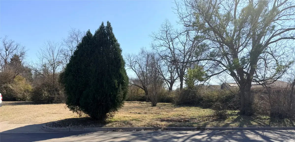 5204 Anderson Street, Fort Worth, TX 76105 - #1