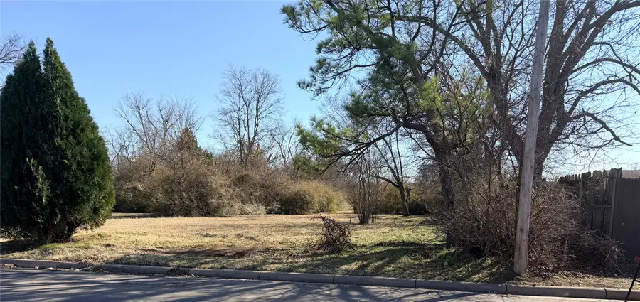 5204 Anderson Street, Fort Worth, TX 76105 - #3