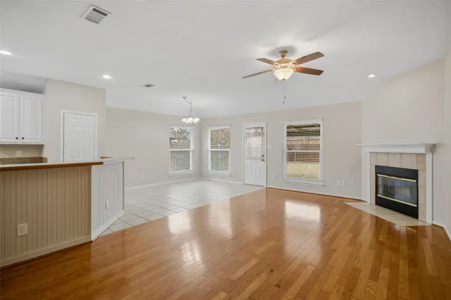 217 Quail Run, Aubrey, TX 76227 - #3