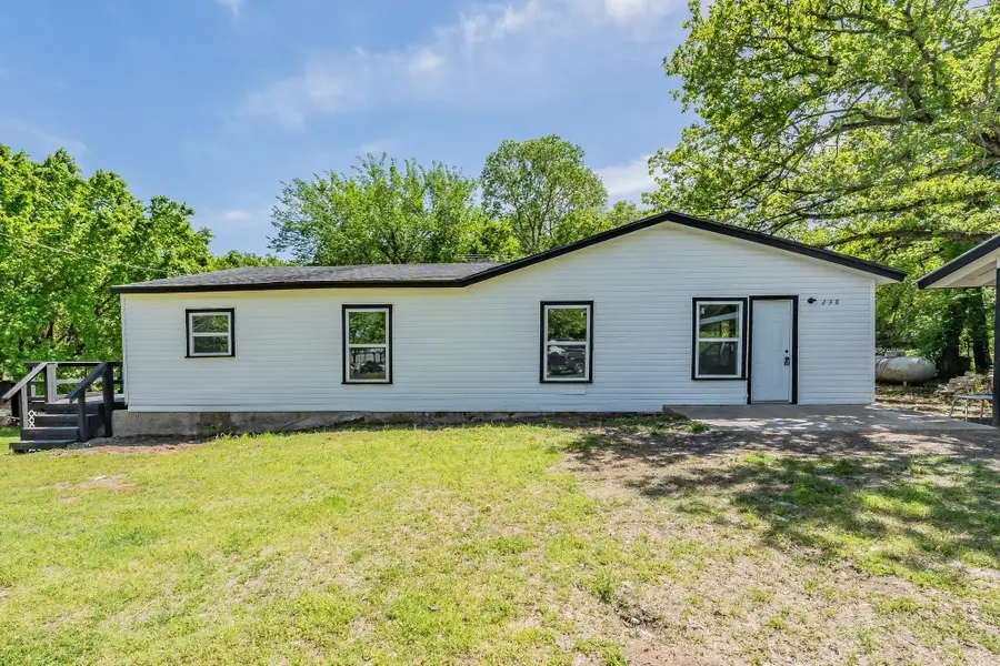 238 Briar Oaks Drive, Azle, TX 76020 - #3