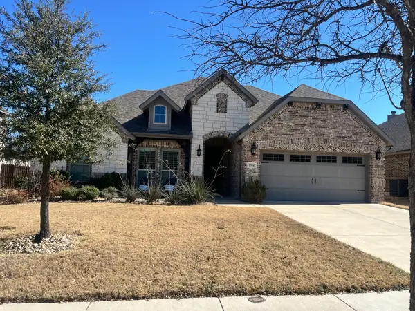 1504 Reagan Avenue, Waxahachie, TX 75165