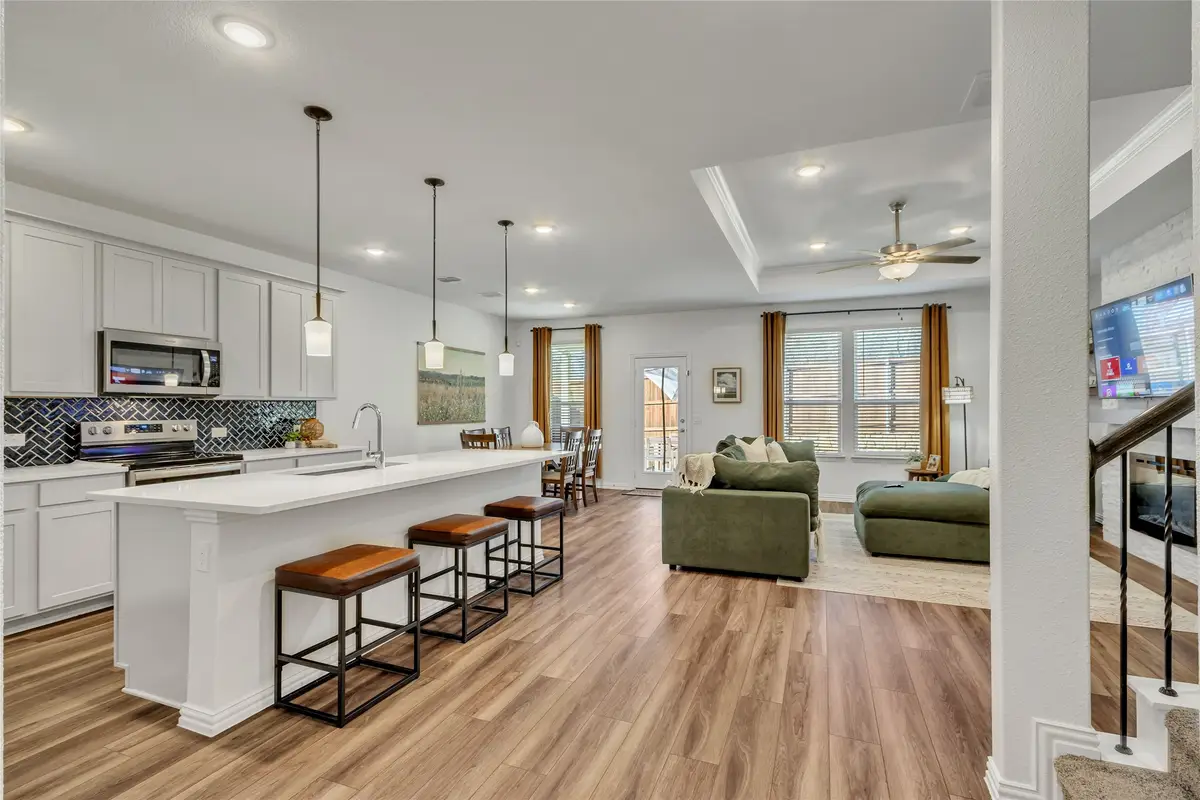 7061 Buffalo Cross Trail, Fort Worth, TX 76120 - #1