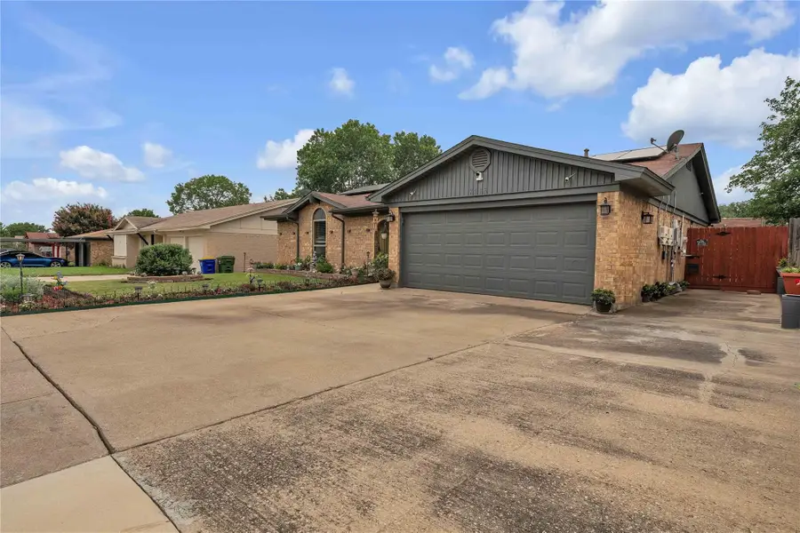 7613 Clover Lane, Watauga, TX 76148 - #3