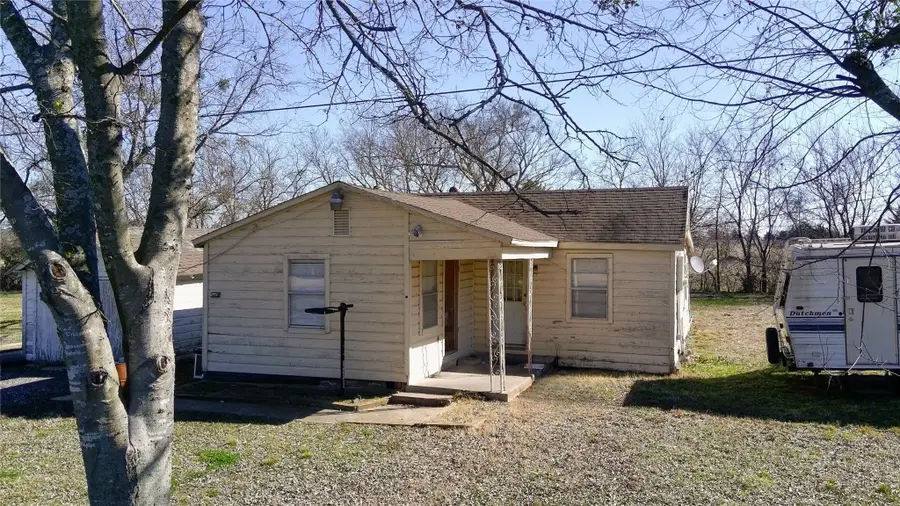 5957 Fm 512, Wolfe City, TX 75496 - #3