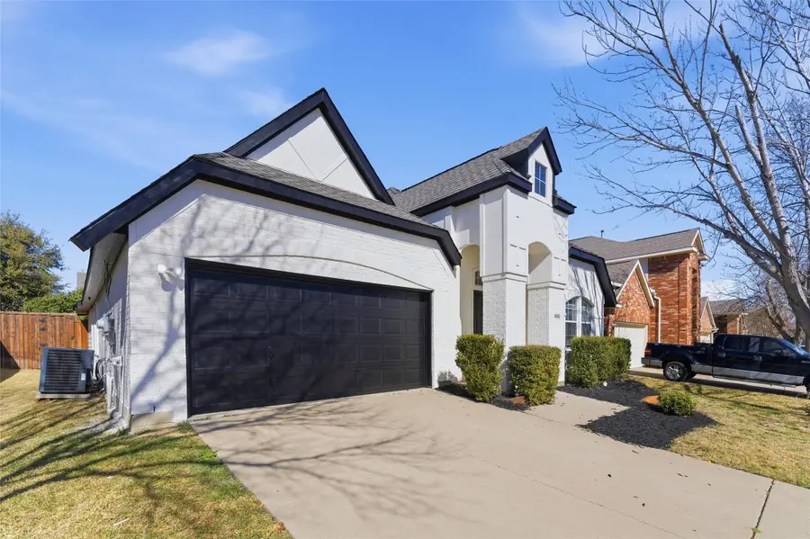 6000 Meadowglen Drive, Justin Roanoke, TX 76226 - #2