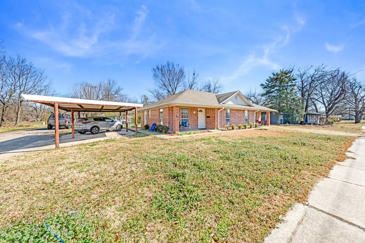 701 & 703 SW 1st Street, Cooper, TX 75432 - #1