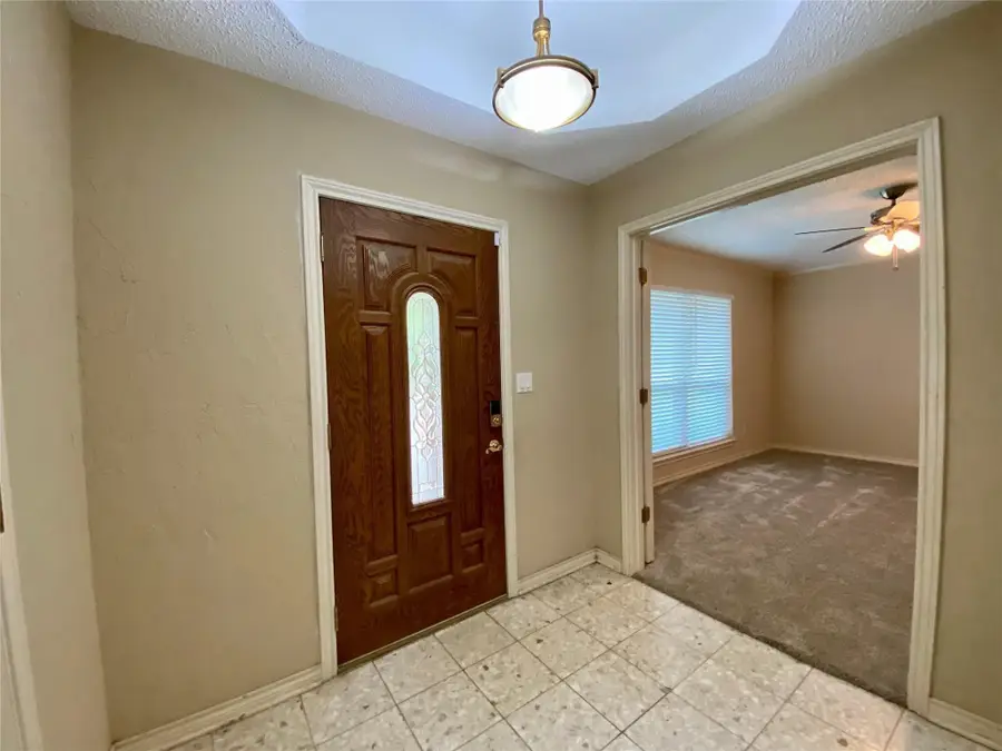 909 Hillsdale Drive, Richardson, TX 75081 - #2