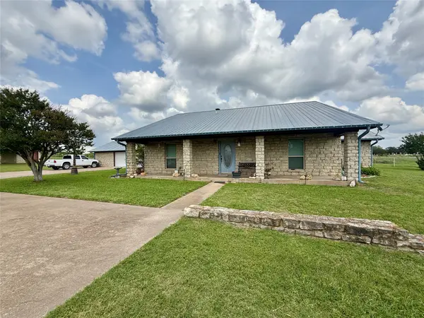 302 Poplar Street, Hico, TX 76457