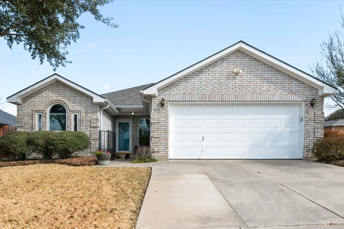 531 Hollyberry Drive, Mansfield, TX 76063 - #1