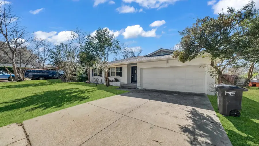 3213 Leith Avenue, Fort Worth, TX 76133 - #3