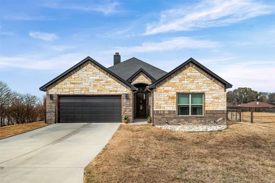 1306 E Apache Trail, Granbury, TX 76048 - #2