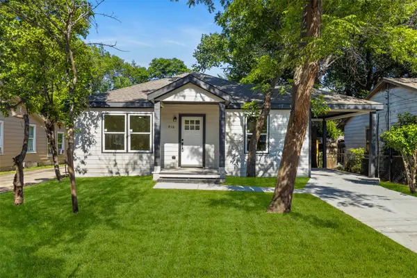 916 Blandin Street, Fort Worth, TX 76111