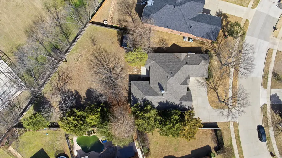 524 Suffolk Drive, Grand Prairie, TX 75052 - #3