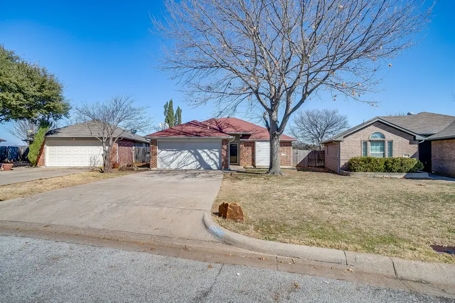 9016 Christopher Circle, Fort Worth, TX 76140 - #2
