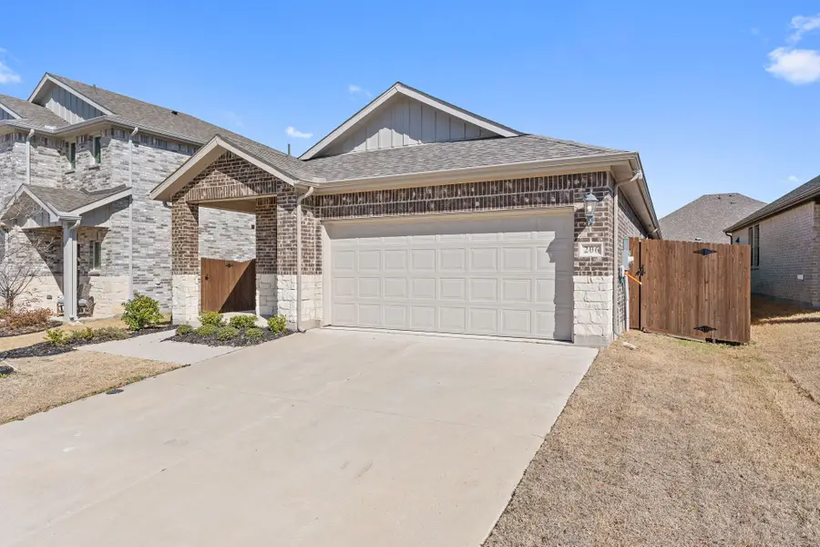 206 Mountain Meadow Lane, Princeton, TX 75071 - #2