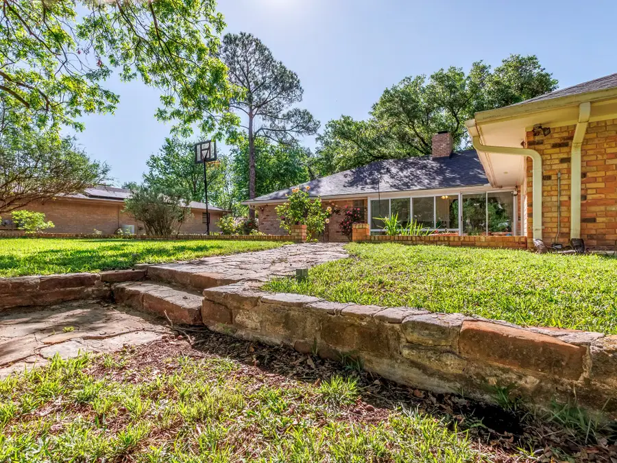 809 Brook Hollow Street, Brownwood, TX 76801 - #3