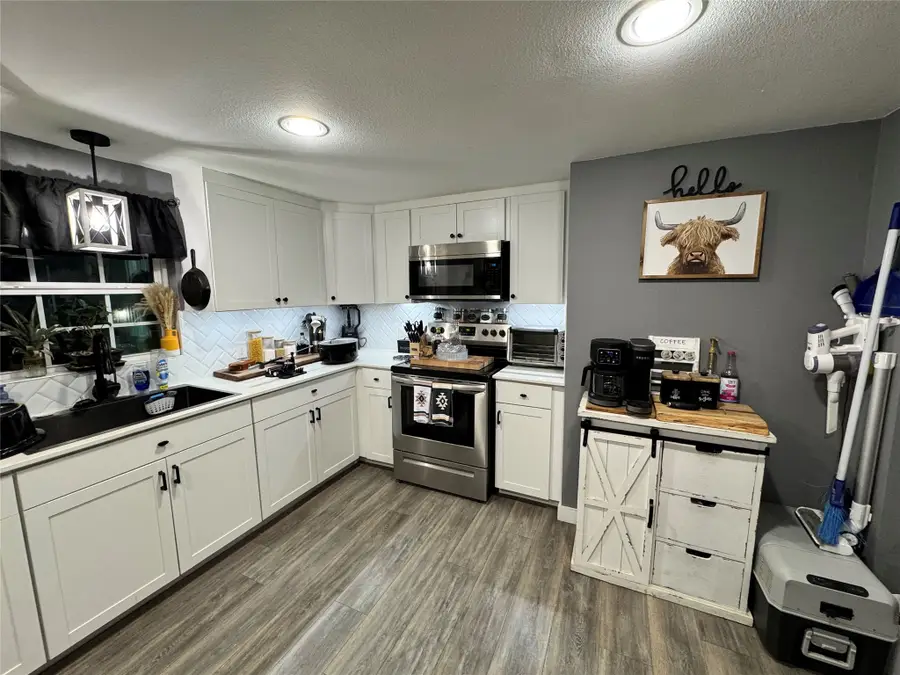 109 W Morning Dove Drive, Azle, TX 76020 - #3