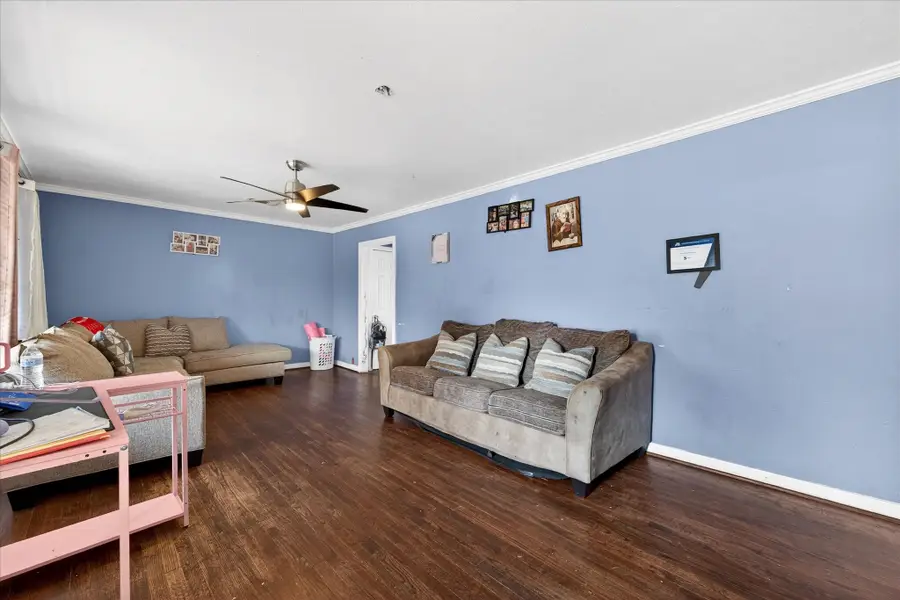 1115 Fisher Street, Bellmead, TX 76705 - #3