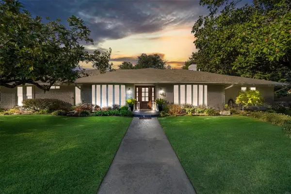 3841 Peter Pan Drive, Dallas, TX 75229