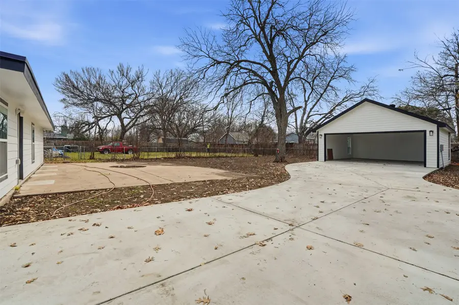 3321 Fairview Street, Fort Worth, TX 76111 - #2