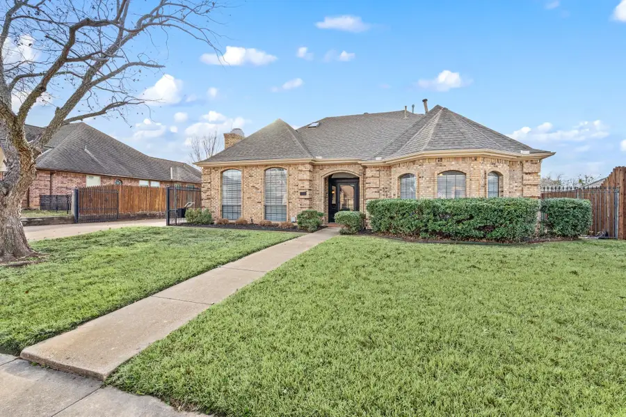 3528 Meadowside Drive, Bedford, TX 76021 - #3