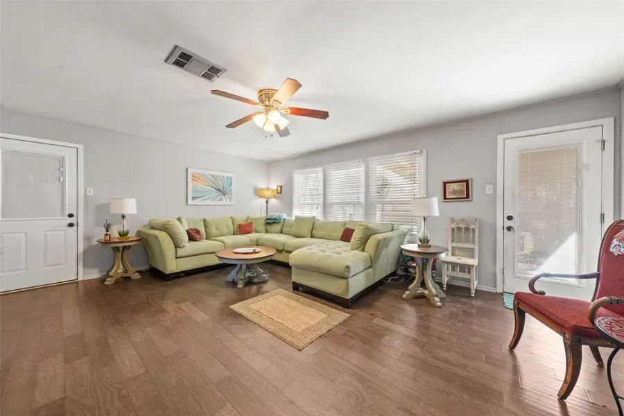 5612 Fairview Drive, Waco, TX 76710 - #2