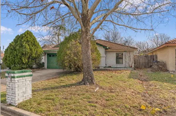 2317 Sundrop Court, Fort Worth, TX 76108