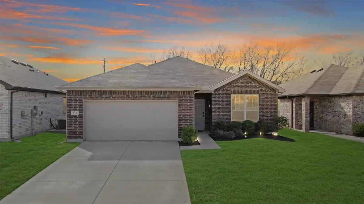 813 Williams Way, Van Alstyne, TX 75495 - #1