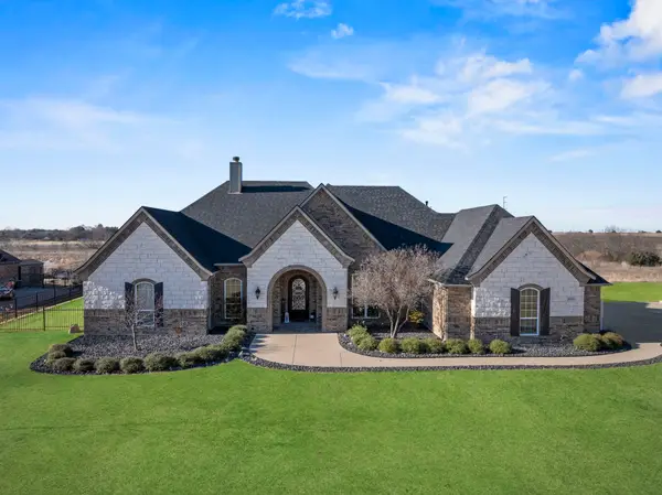 11253 Hancock Avenue, Talty, TX 75126