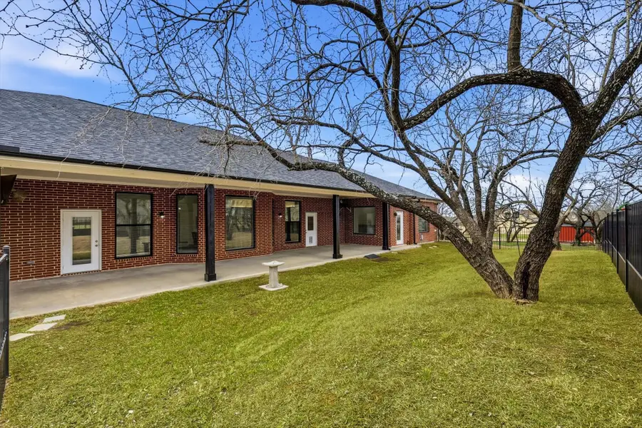 2541 Town View Drive, Cedar Hill, TX 75104 - #3